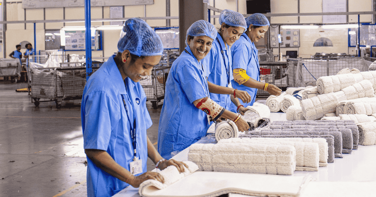 Standing All Day for Work? Here’s What It’s Doing to Your Veins (and How to Reverse It)